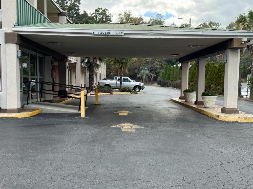Heritage Inn Milledgeville Exterior photo